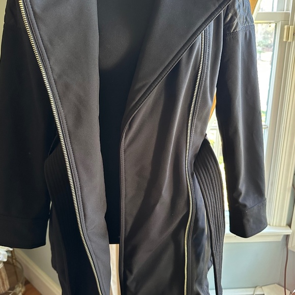 Michael by Michael Kors Asymmetrical Zippered Short Trench Coat - Picture 5 of 8